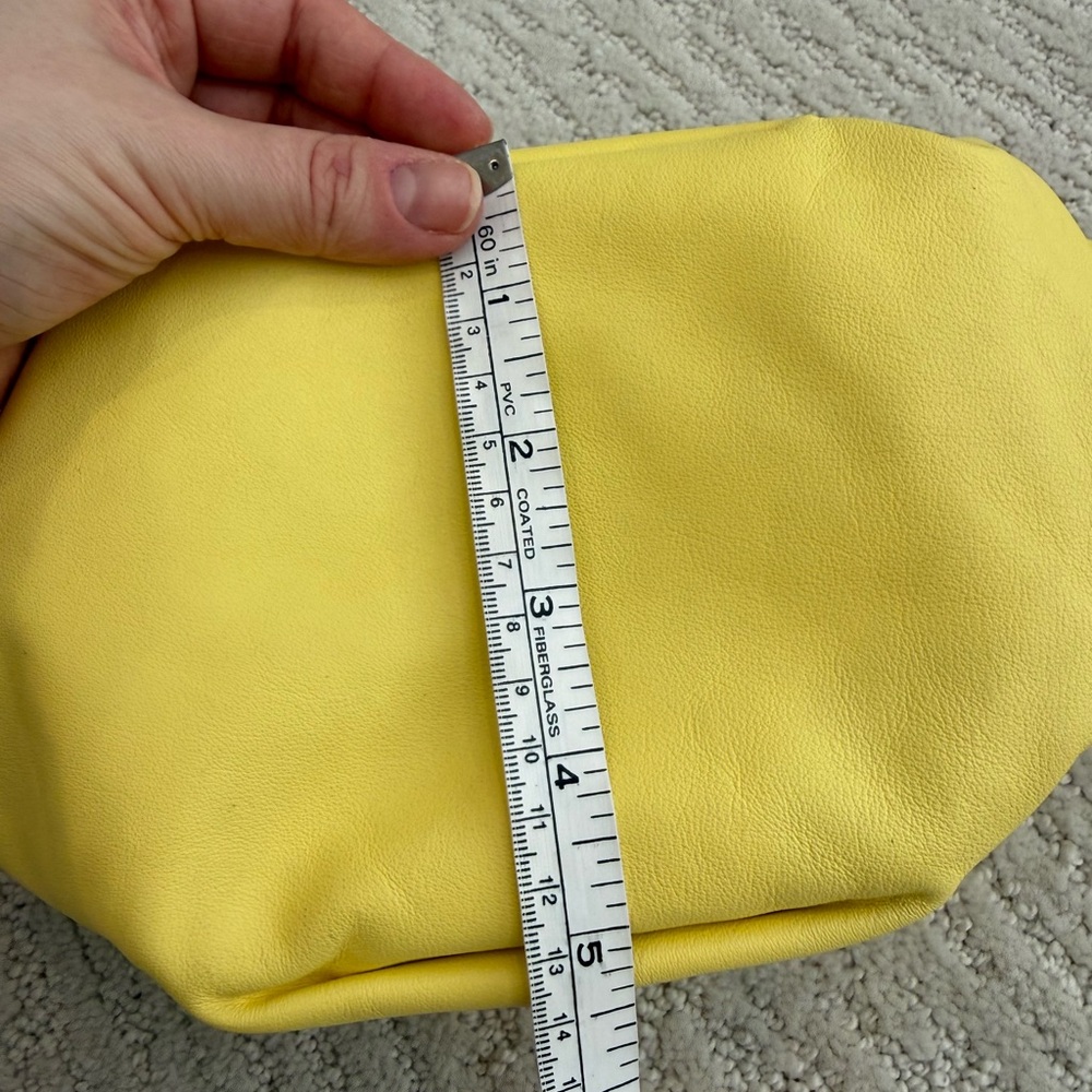 Bottega Veneta Double Knot mini bag leather yellow - Picture 12 of 15